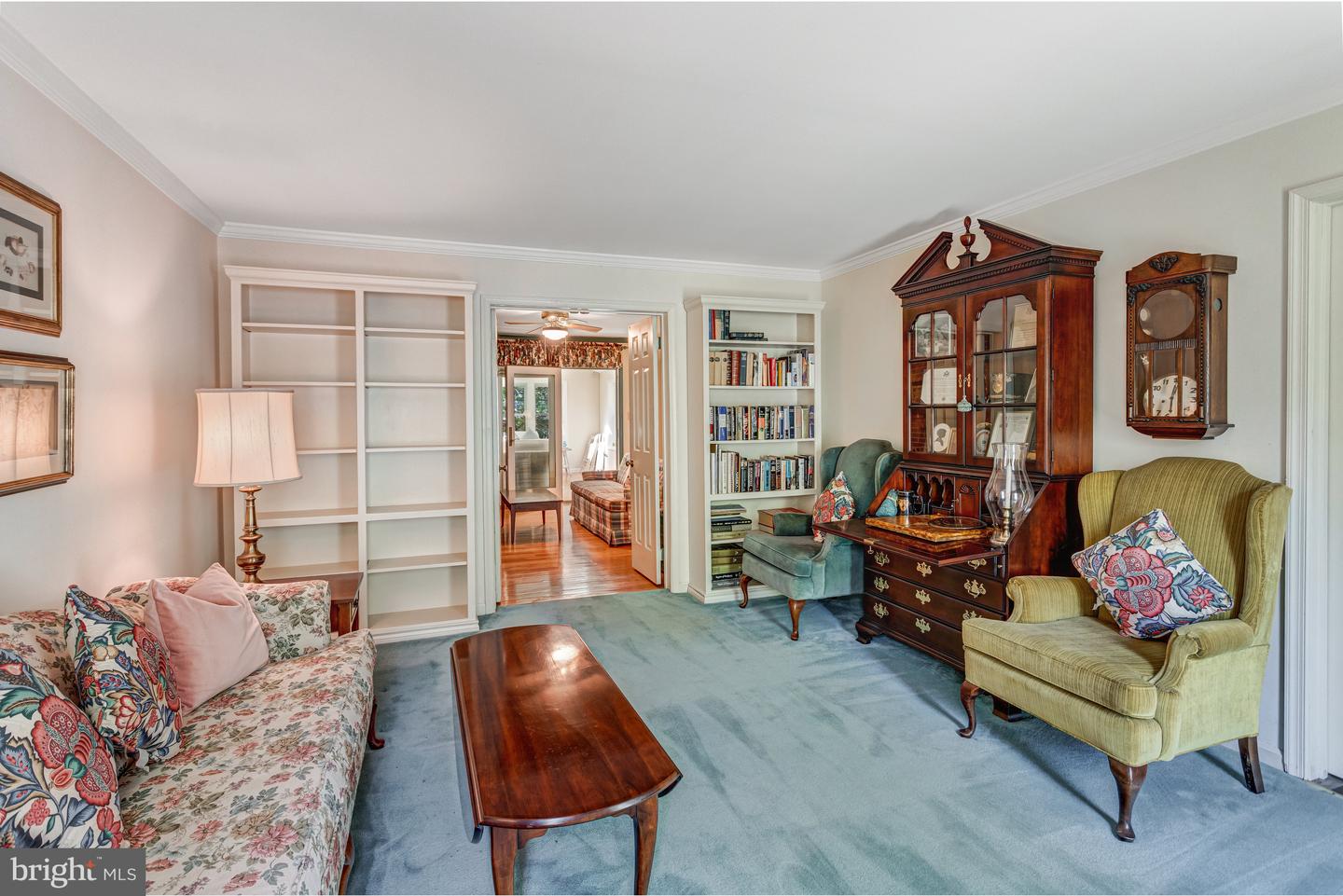 4306 BIRCH POND LN, FAIRFAX, Virginia 22033, 4 Bedrooms Bedrooms, ,3 BathroomsBathrooms,Residential,For sale,4306 BIRCH POND LN,VAFX2231422 MLS # VAFX2231422