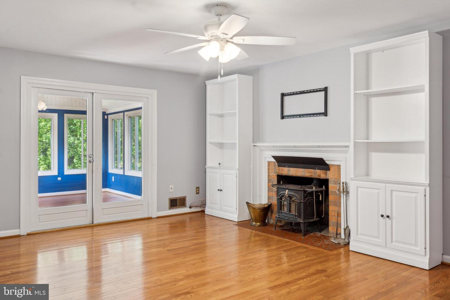 6028 BERWYND RD, FAIRFAX, Virginia 22030, 4 Bedrooms Bedrooms, ,3 BathroomsBathrooms,Residential,For sale,6028 BERWYND RD,VAFX2231450 MLS # VAFX2231450