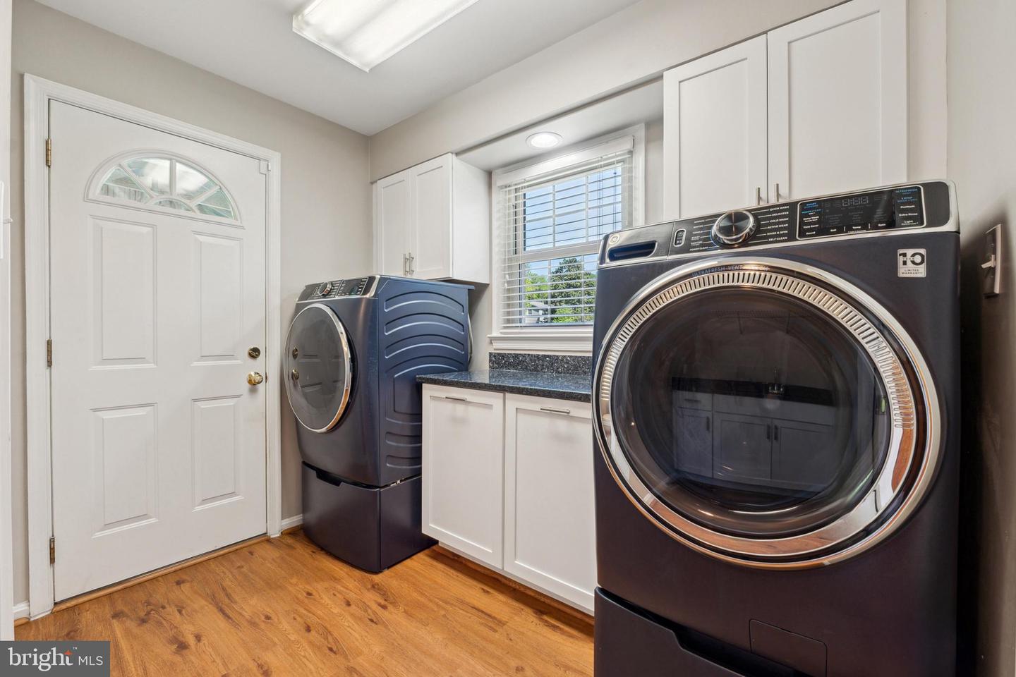 6028 BERWYND RD, FAIRFAX, Virginia 22030, 4 Bedrooms Bedrooms, ,3 BathroomsBathrooms,Residential,For sale,6028 BERWYND RD,VAFX2231450 MLS # VAFX2231450
