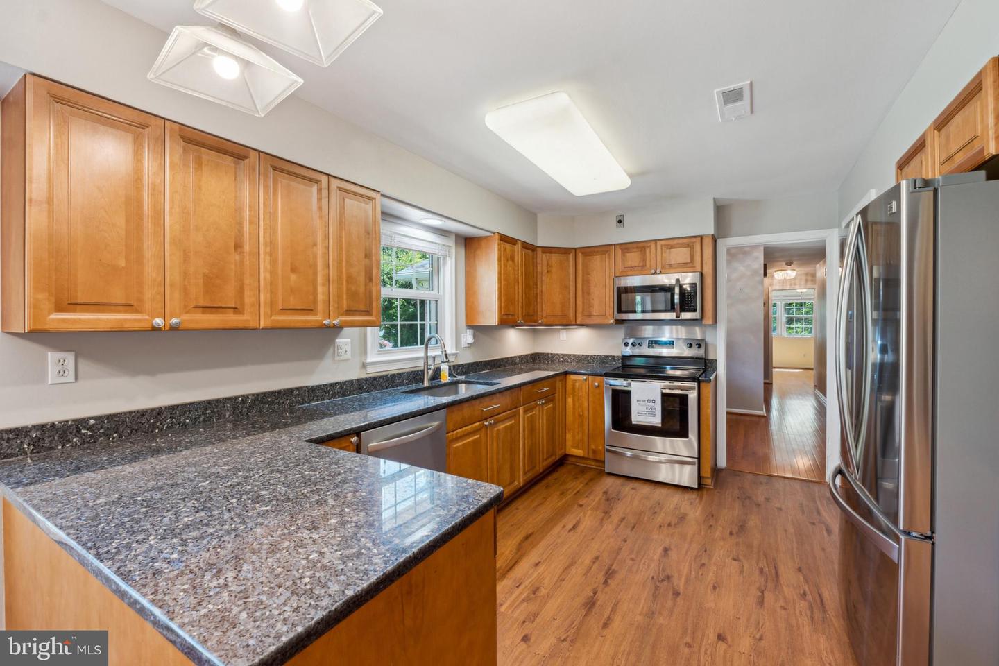 6028 BERWYND RD, FAIRFAX, Virginia 22030, 4 Bedrooms Bedrooms, ,3 BathroomsBathrooms,Residential,For sale,6028 BERWYND RD,VAFX2231450 MLS # VAFX2231450