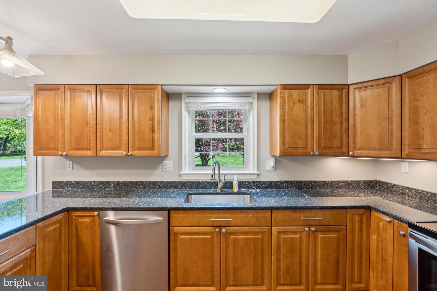 6028 BERWYND RD, FAIRFAX, Virginia 22030, 4 Bedrooms Bedrooms, ,3 BathroomsBathrooms,Residential,For sale,6028 BERWYND RD,VAFX2231450 MLS # VAFX2231450
