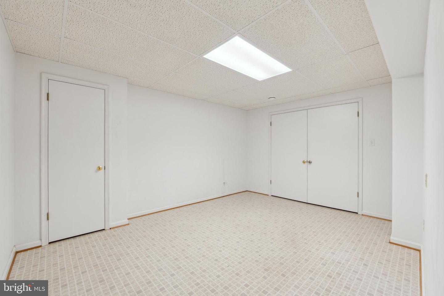 6028 BERWYND RD, FAIRFAX, Virginia 22030, 4 Bedrooms Bedrooms, ,3 BathroomsBathrooms,Residential,For sale,6028 BERWYND RD,VAFX2231450 MLS # VAFX2231450