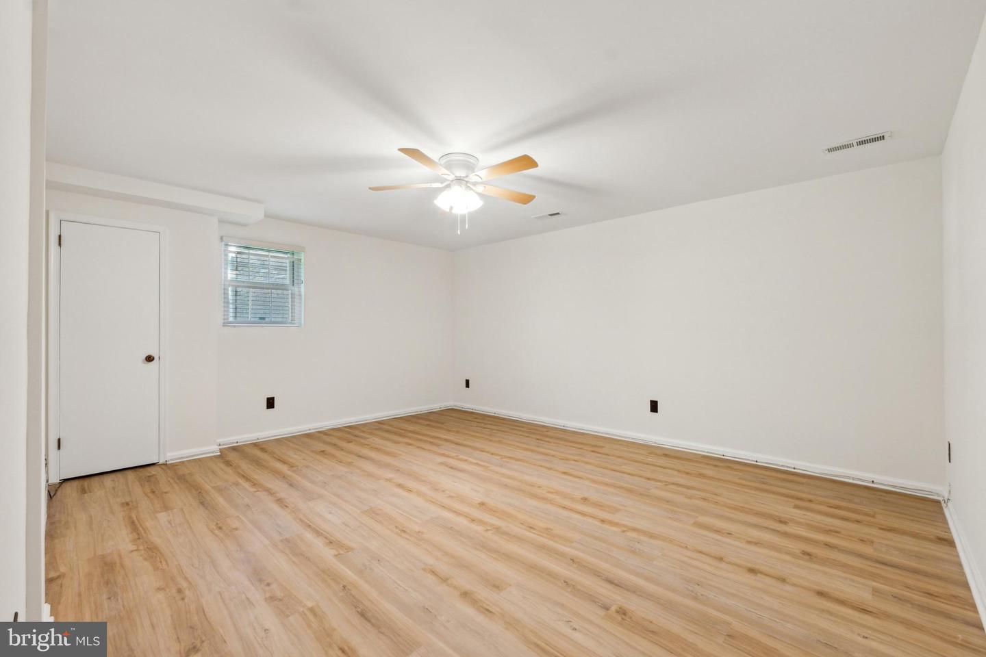 6028 BERWYND RD, FAIRFAX, Virginia 22030, 4 Bedrooms Bedrooms, ,3 BathroomsBathrooms,Residential,For sale,6028 BERWYND RD,VAFX2231450 MLS # VAFX2231450