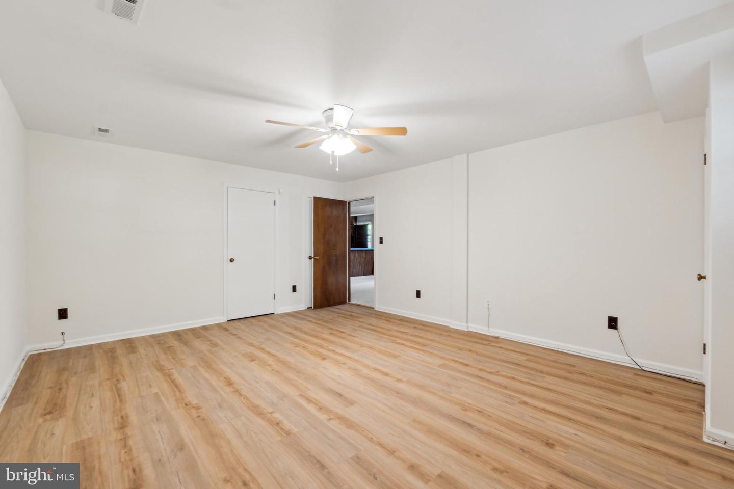 6028 BERWYND RD, FAIRFAX, Virginia 22030, 4 Bedrooms Bedrooms, ,3 BathroomsBathrooms,Residential,For sale,6028 BERWYND RD,VAFX2231450 MLS # VAFX2231450