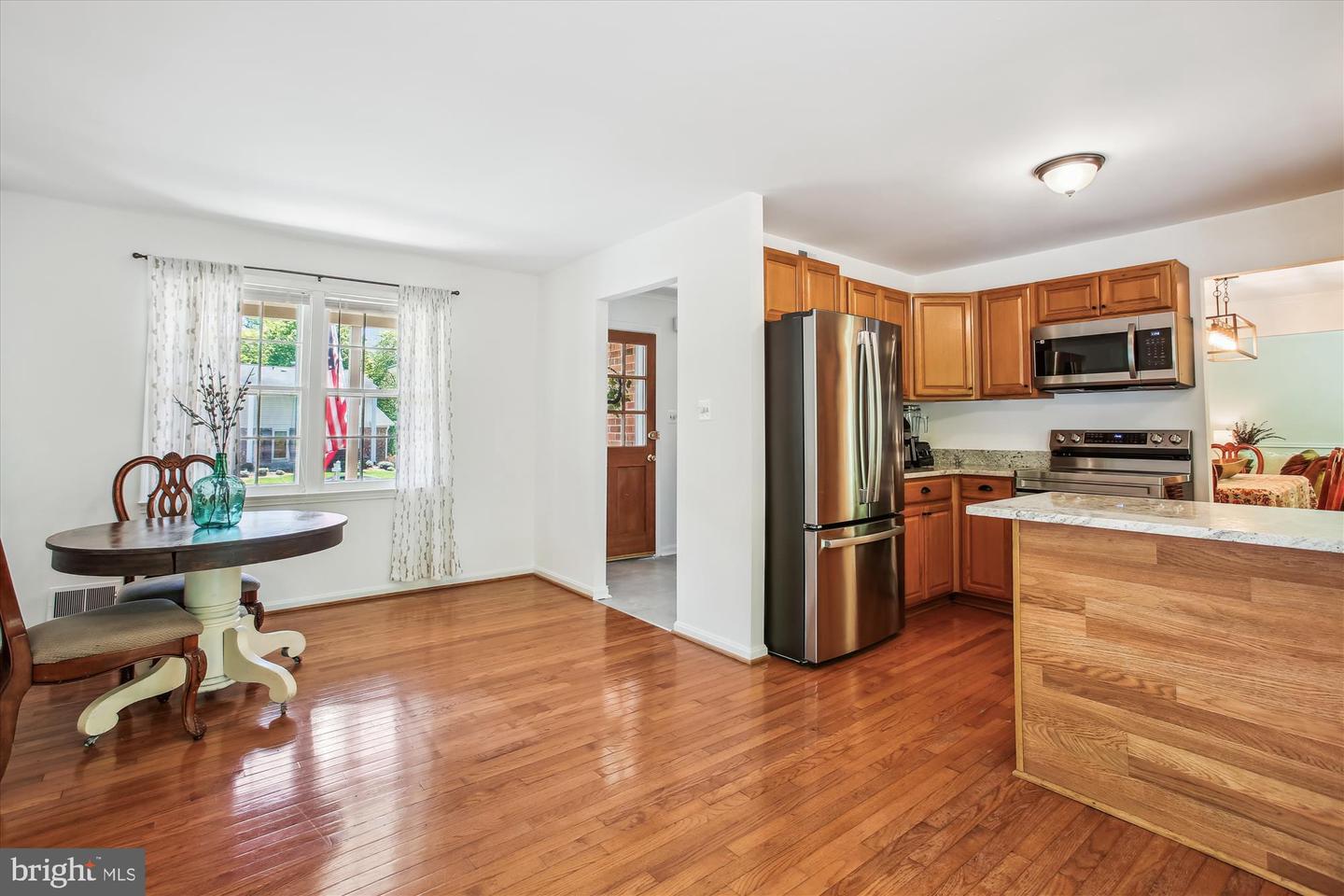 6961 CONSERVATION DR, SPRINGFIELD, Virginia 22153, 4 Bedrooms Bedrooms, ,3 BathroomsBathrooms,Residential,For sale,6961 CONSERVATION DR,VAFX2231462 MLS # VAFX2231462