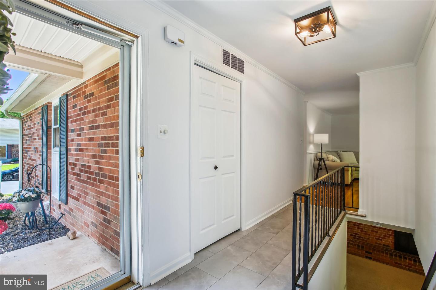 6961 CONSERVATION DR, SPRINGFIELD, Virginia 22153, 4 Bedrooms Bedrooms, ,3 BathroomsBathrooms,Residential,For sale,6961 CONSERVATION DR,VAFX2231462 MLS # VAFX2231462