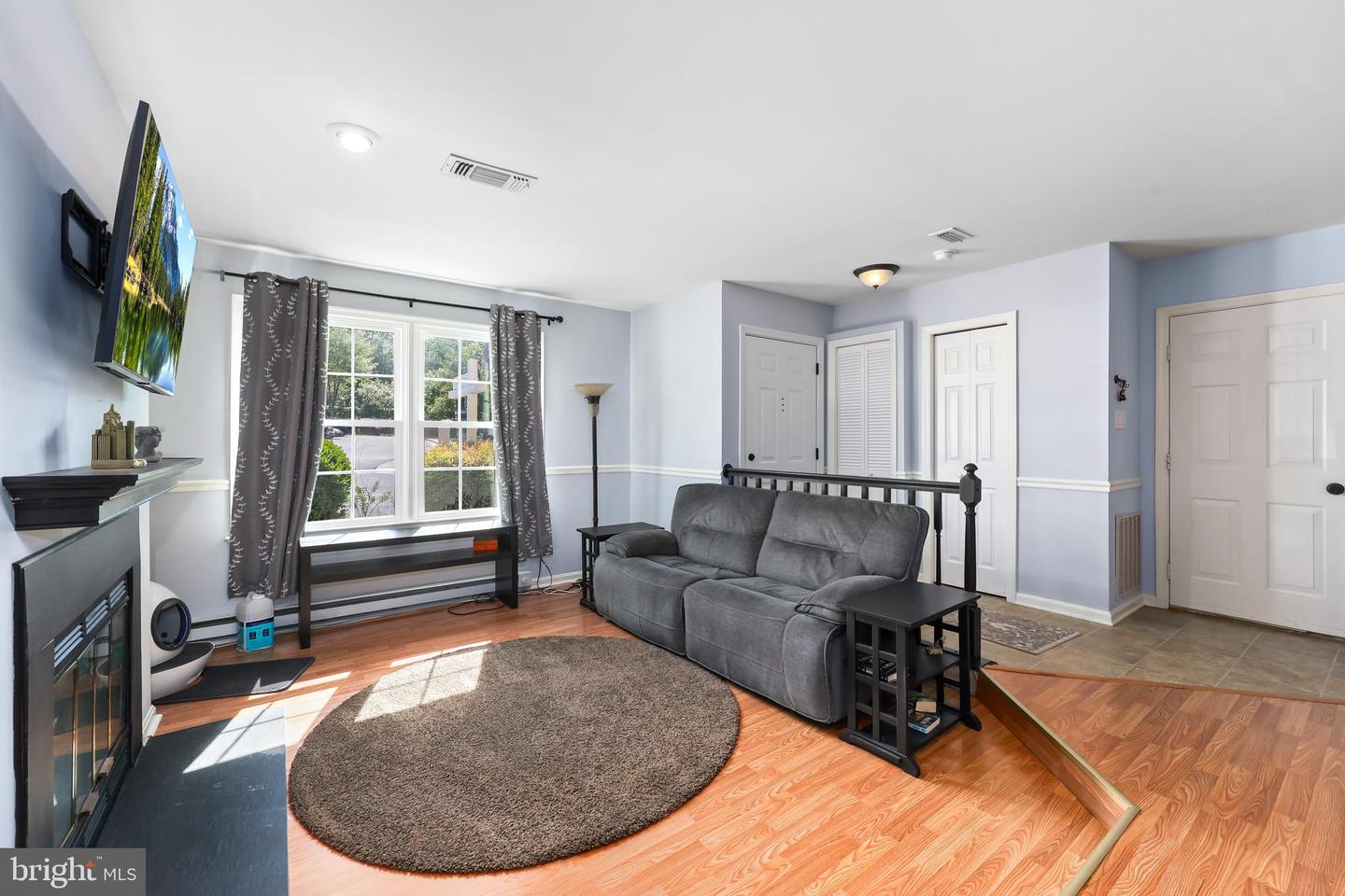 12593 KEMPSTON LN #14, WOODBRIDGE, Virginia 22192, 3 Bedrooms Bedrooms, ,2 BathroomsBathrooms,Residential,For sale,12593 KEMPSTON LN #14,VAPW2090994 MLS # VAPW2090994