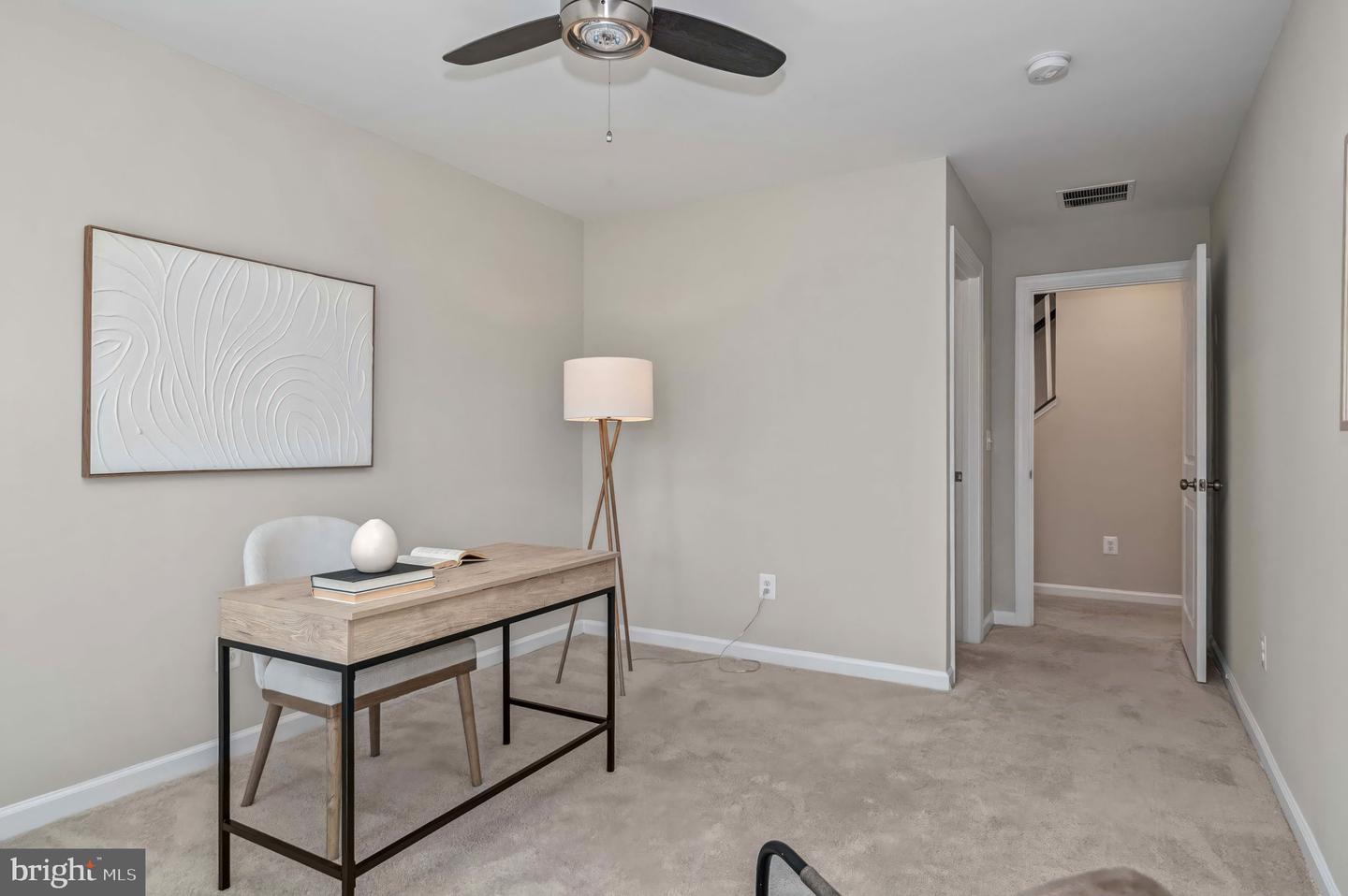 15500 SMOKE BOX WAY, WOODBRIDGE, Virginia 22191, 3 Bedrooms Bedrooms, ,2 BathroomsBathrooms,Residential,For sale,15500 SMOKE BOX WAY,VAPW2091000 MLS # VAPW2091000