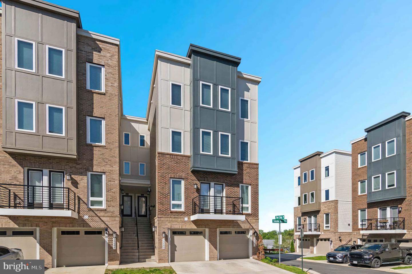 15500 SMOKE BOX WAY, WOODBRIDGE, Virginia 22191, 3 Bedrooms Bedrooms, ,2 BathroomsBathrooms,Residential,For sale,15500 SMOKE BOX WAY,VAPW2091000 MLS # VAPW2091000