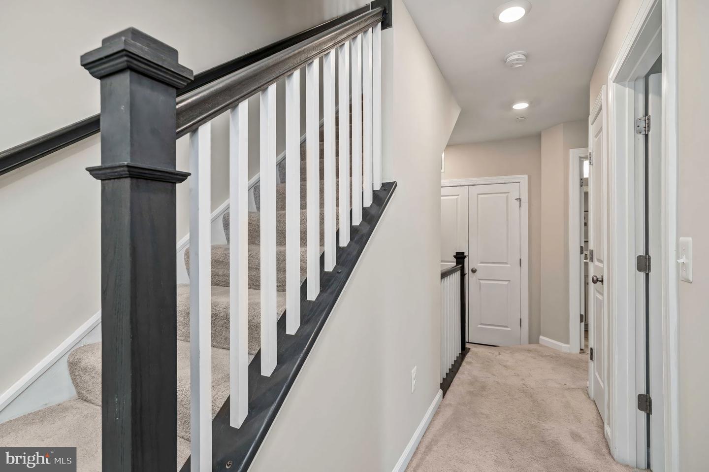15500 SMOKE BOX WAY, WOODBRIDGE, Virginia 22191, 3 Bedrooms Bedrooms, ,2 BathroomsBathrooms,Residential,For sale,15500 SMOKE BOX WAY,VAPW2091000 MLS # VAPW2091000