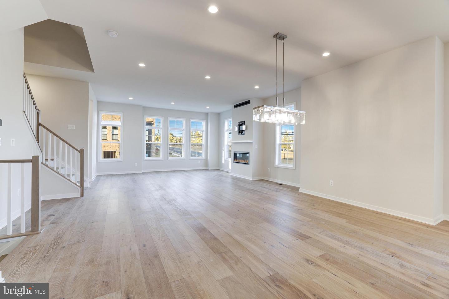 43920 LUDWELL FARM SQ, ASHBURN, Virginia 20147, 3 Bedrooms Bedrooms, ,3 BathroomsBathrooms,Residential,For sale,43920 LUDWELL FARM SQ,VALO2092782 MLS # VALO2092782