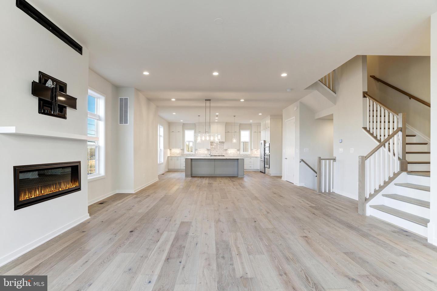 43920 LUDWELL FARM SQ, ASHBURN, Virginia 20147, 3 Bedrooms Bedrooms, ,3 BathroomsBathrooms,Residential,For sale,43920 LUDWELL FARM SQ,VALO2092782 MLS # VALO2092782