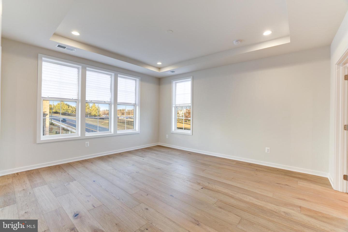 43920 LUDWELL FARM SQ, ASHBURN, Virginia 20147, 3 Bedrooms Bedrooms, ,3 BathroomsBathrooms,Residential,For sale,43920 LUDWELL FARM SQ,VALO2092782 MLS # VALO2092782