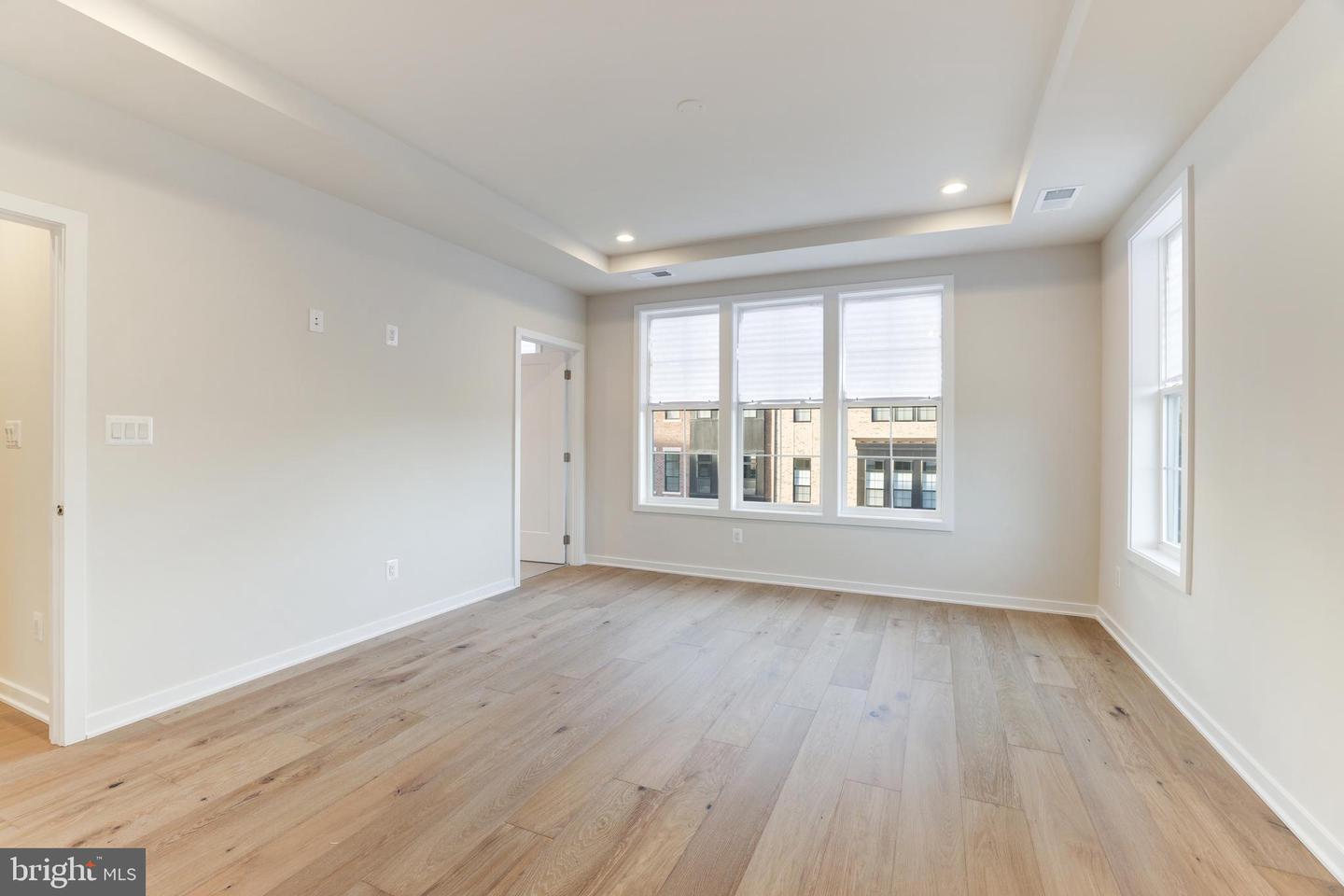 43920 LUDWELL FARM SQ, ASHBURN, Virginia 20147, 3 Bedrooms Bedrooms, ,3 BathroomsBathrooms,Residential,For sale,43920 LUDWELL FARM SQ,VALO2092782 MLS # VALO2092782