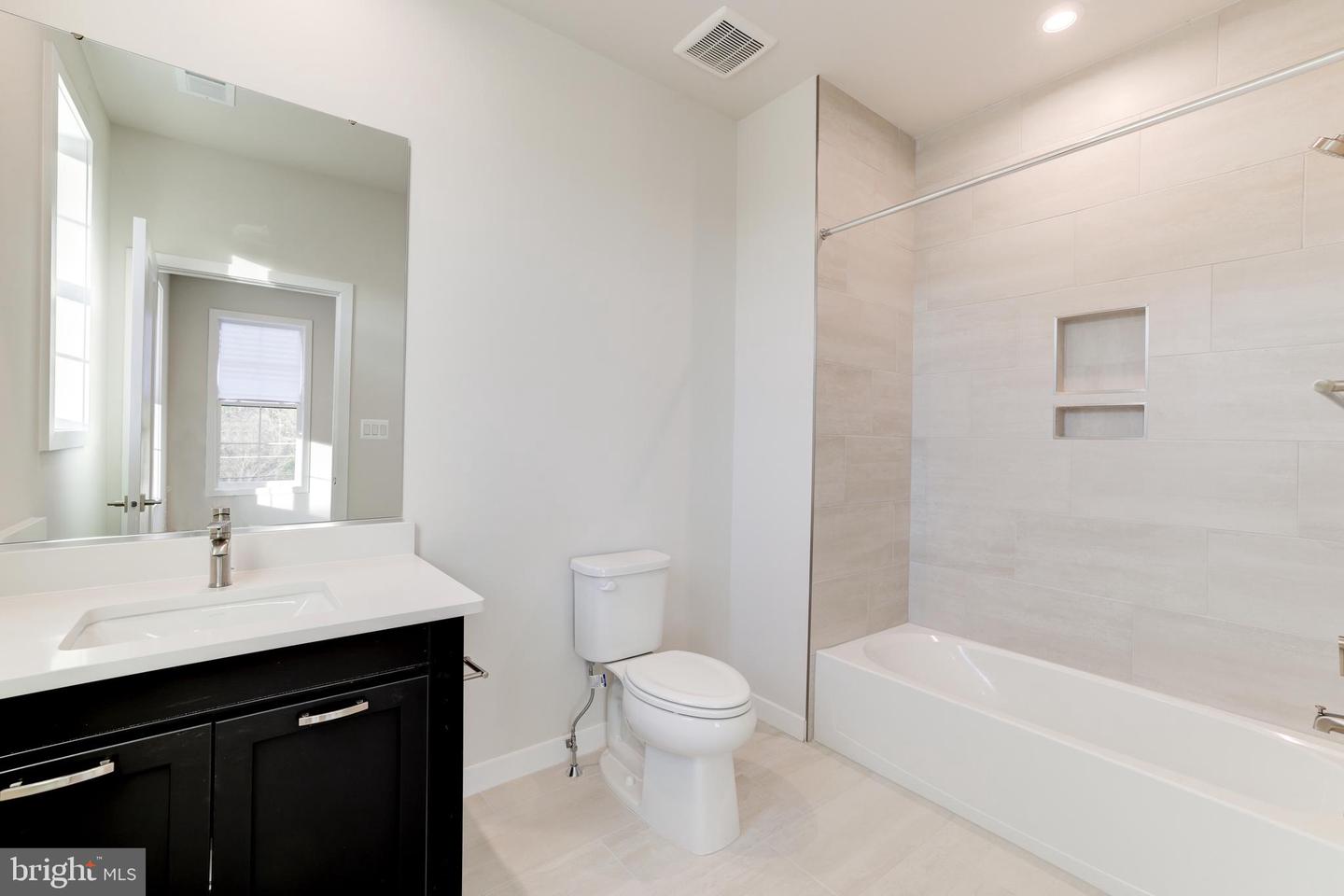 43920 LUDWELL FARM SQ, ASHBURN, Virginia 20147, 3 Bedrooms Bedrooms, ,3 BathroomsBathrooms,Residential,For sale,43920 LUDWELL FARM SQ,VALO2092782 MLS # VALO2092782