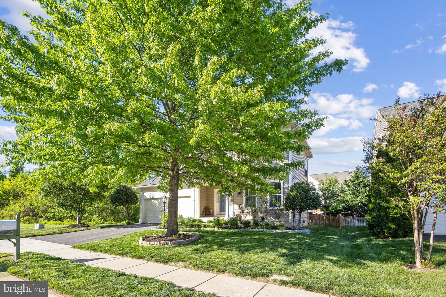 14272 SHARPSHINNED DR, GAINESVILLE, Virginia 20155, 4 Bedrooms Bedrooms, 11 Rooms Rooms,3 BathroomsBathrooms,Residential,For sale,14272 SHARPSHINNED DR,VAPW2091032 MLS # VAPW2091032