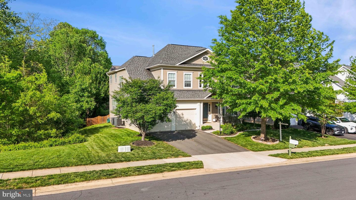 14272 SHARPSHINNED DR, GAINESVILLE, Virginia 20155, 4 Bedrooms Bedrooms, 11 Rooms Rooms,3 BathroomsBathrooms,Residential,For sale,14272 SHARPSHINNED DR,VAPW2091032 MLS # VAPW2091032