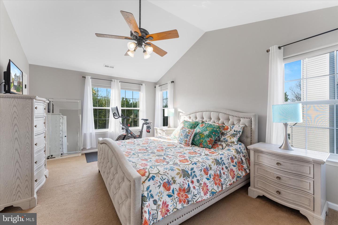 1248 BARKSDALE DR NE, LEESBURG, Virginia 20176, 5 Bedrooms Bedrooms, ,3 BathroomsBathrooms,Residential,For sale,1248 BARKSDALE DR NE,VALO2092844 MLS # VALO2092844