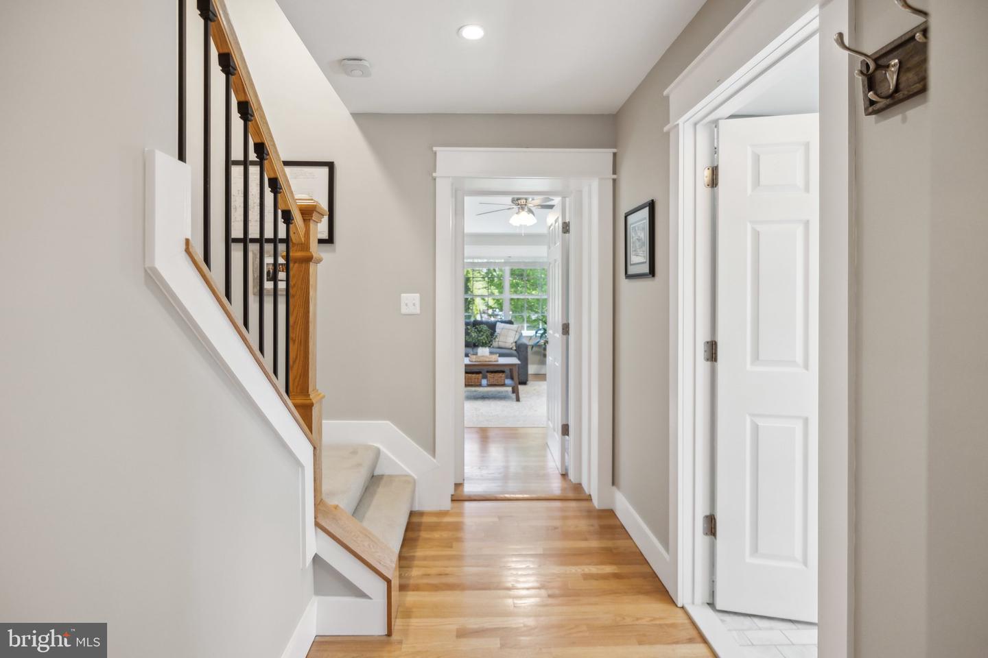 7225 TYLER AVE, FALLS CHURCH, Virginia 22042, 5 Bedrooms Bedrooms, ,3 BathroomsBathrooms,Residential,For sale,7225 TYLER AVE,VAFX2231778 MLS # VAFX2231778