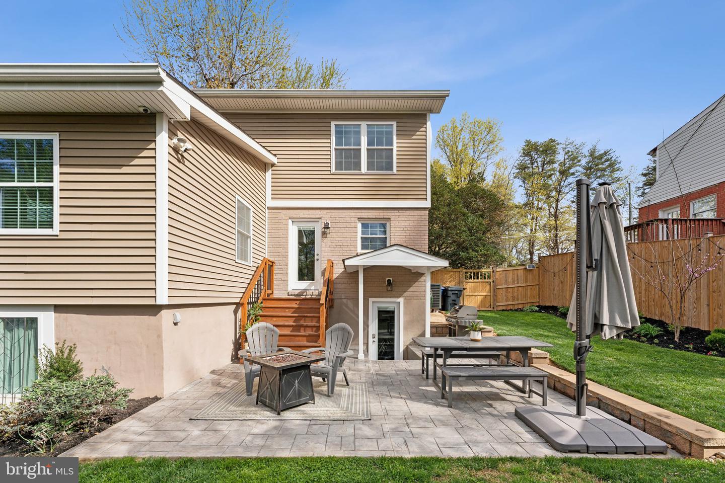 7225 TYLER AVE, FALLS CHURCH, Virginia 22042, 5 Bedrooms Bedrooms, ,3 BathroomsBathrooms,Residential,For sale,7225 TYLER AVE,VAFX2231778 MLS # VAFX2231778
