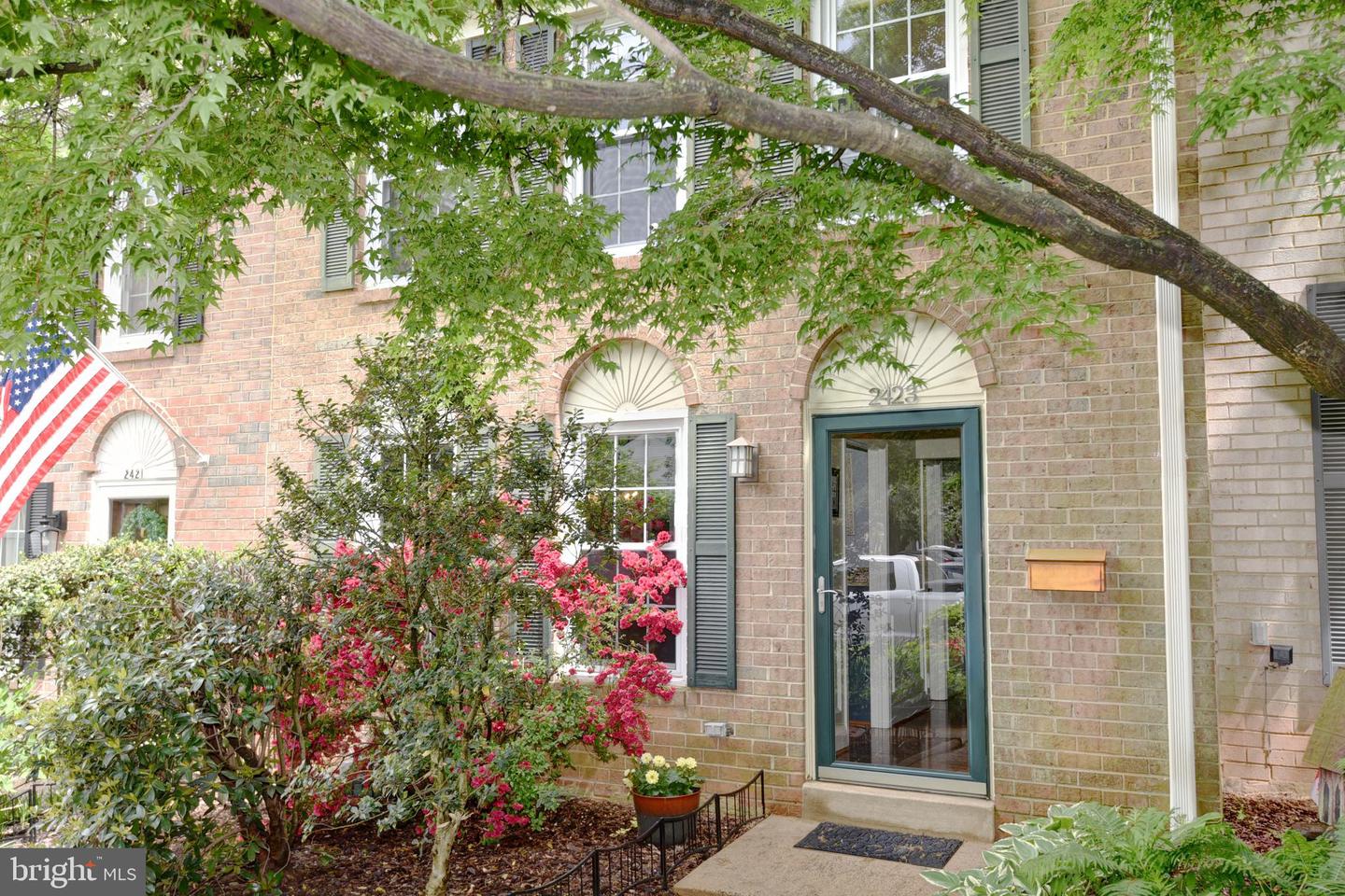 2423 ALSOP CT, RESTON, Virginia 20191, 3 Bedrooms Bedrooms, ,2 BathroomsBathrooms,Residential,For sale,2423 ALSOP CT,VAFX2231878 MLS # VAFX2231878