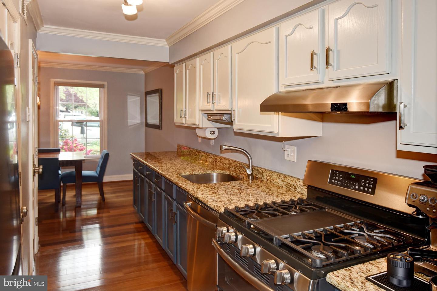2423 ALSOP CT, RESTON, Virginia 20191, 3 Bedrooms Bedrooms, ,2 BathroomsBathrooms,Residential,For sale,2423 ALSOP CT,VAFX2231878 MLS # VAFX2231878