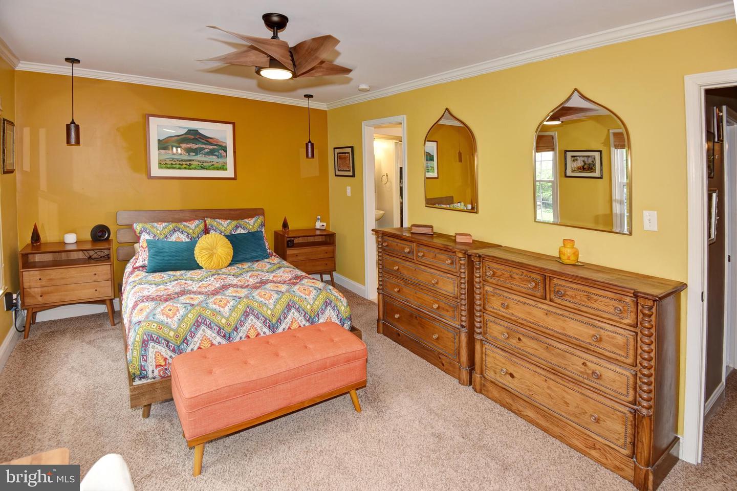 2423 ALSOP CT, RESTON, Virginia 20191, 3 Bedrooms Bedrooms, ,2 BathroomsBathrooms,Residential,For sale,2423 ALSOP CT,VAFX2231878 MLS # VAFX2231878