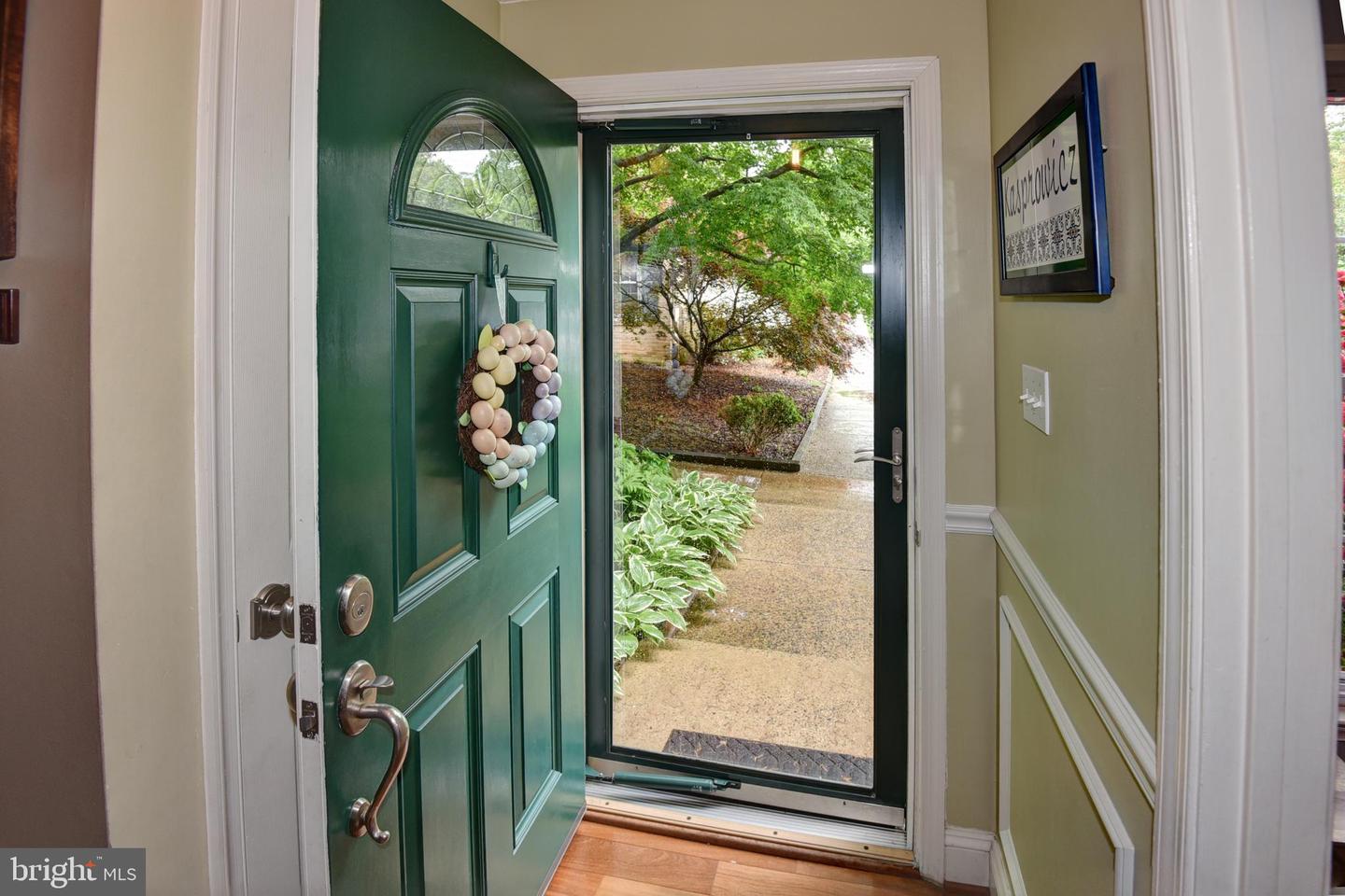 2423 ALSOP CT, RESTON, Virginia 20191, 3 Bedrooms Bedrooms, ,2 BathroomsBathrooms,Residential,For sale,2423 ALSOP CT,VAFX2231878 MLS # VAFX2231878