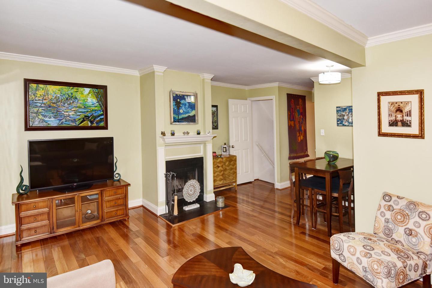 2423 ALSOP CT, RESTON, Virginia 20191, 3 Bedrooms Bedrooms, ,2 BathroomsBathrooms,Residential,For sale,2423 ALSOP CT,VAFX2231878 MLS # VAFX2231878
