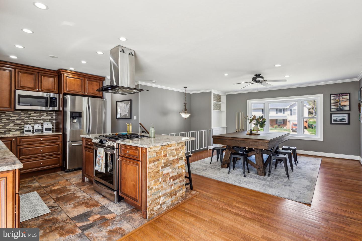 14709 DUNBAR LN, WOODBRIDGE, Virginia 22193, 4 Bedrooms Bedrooms, ,2 BathroomsBathrooms,Residential,For sale,14709 DUNBAR LN,VAPW2091108 MLS # VAPW2091108