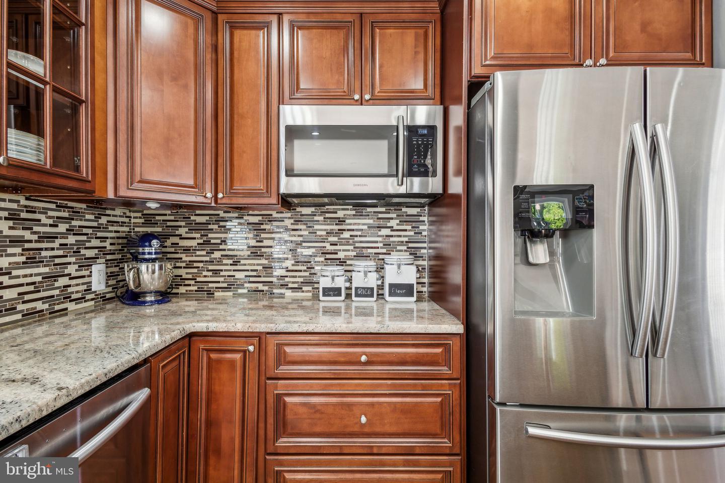 14709 DUNBAR LN, WOODBRIDGE, Virginia 22193, 4 Bedrooms Bedrooms, ,2 BathroomsBathrooms,Residential,For sale,14709 DUNBAR LN,VAPW2091108 MLS # VAPW2091108
