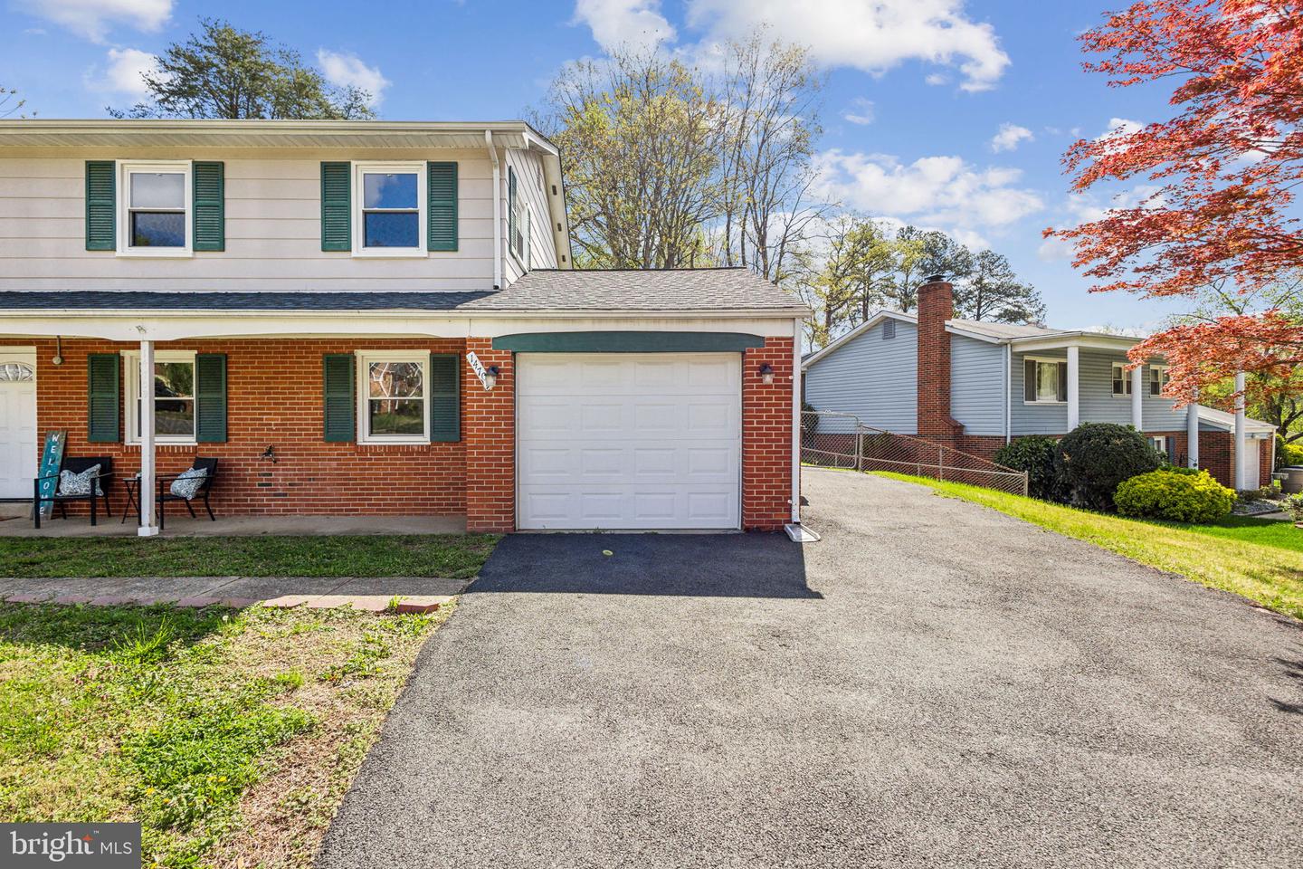 14709 DUNBAR LN, WOODBRIDGE, Virginia 22193, 4 Bedrooms Bedrooms, ,2 BathroomsBathrooms,Residential,For sale,14709 DUNBAR LN,VAPW2091108 MLS # VAPW2091108