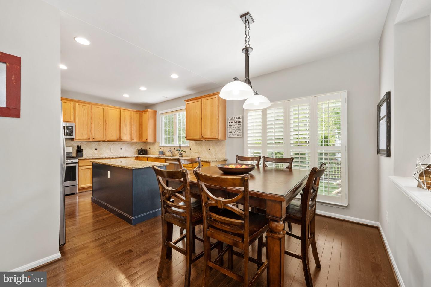10005 CAIRN MOUNTAIN WAY, BRISTOW, Virginia 20136, 5 Bedrooms Bedrooms, ,3 BathroomsBathrooms,Residential,For sale,10005 CAIRN MOUNTAIN WAY,VAPW2091112 MLS # VAPW2091112