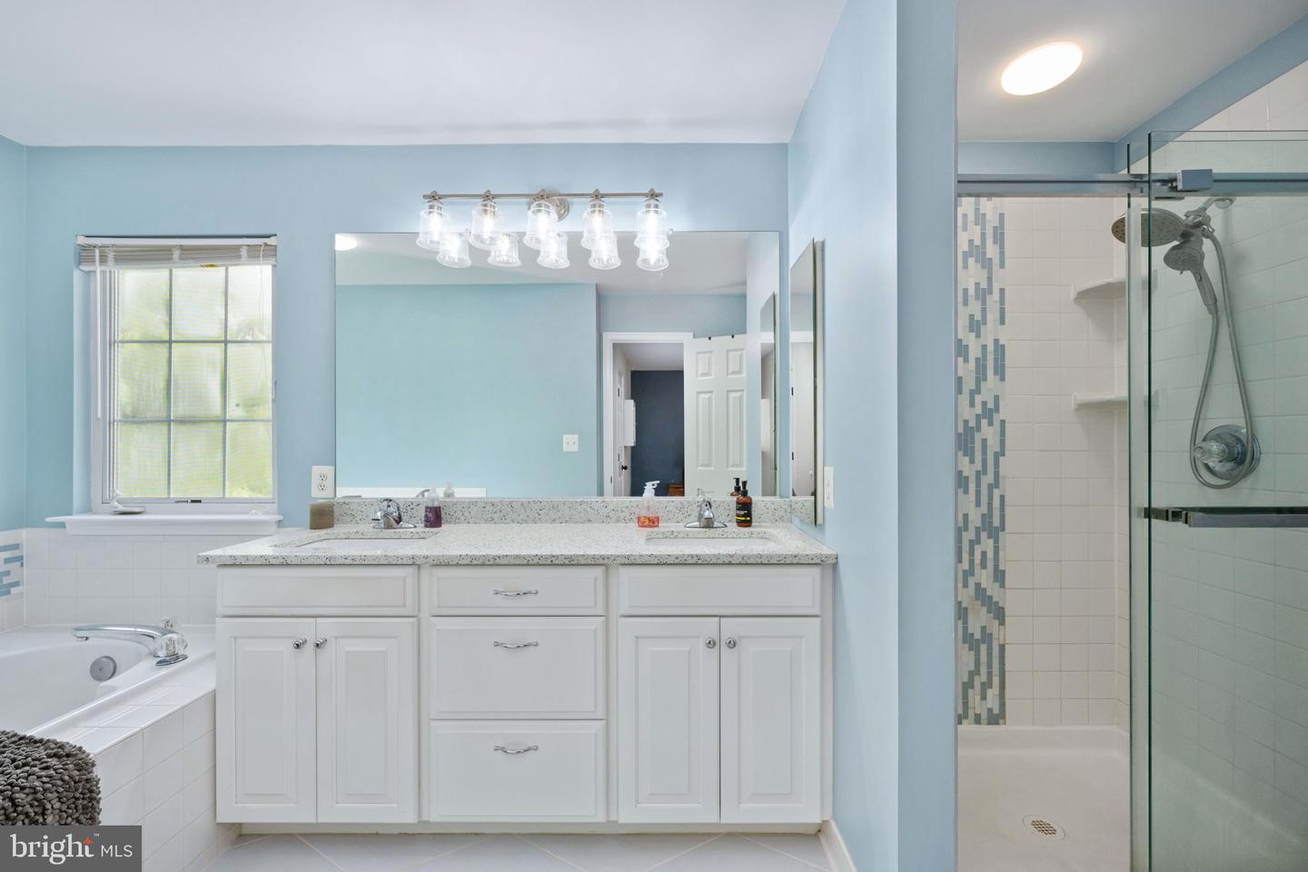 10005 CAIRN MOUNTAIN WAY, BRISTOW, Virginia 20136, 5 Bedrooms Bedrooms, ,3 BathroomsBathrooms,Residential,For sale,10005 CAIRN MOUNTAIN WAY,VAPW2091112 MLS # VAPW2091112