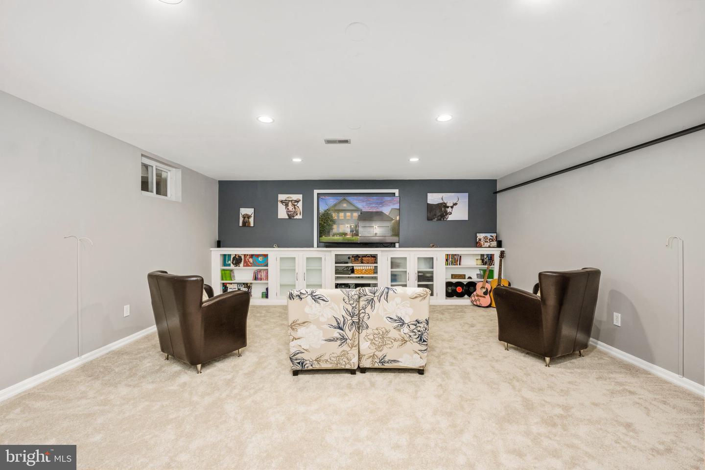 10005 CAIRN MOUNTAIN WAY, BRISTOW, Virginia 20136, 5 Bedrooms Bedrooms, ,3 BathroomsBathrooms,Residential,For sale,10005 CAIRN MOUNTAIN WAY,VAPW2091112 MLS # VAPW2091112