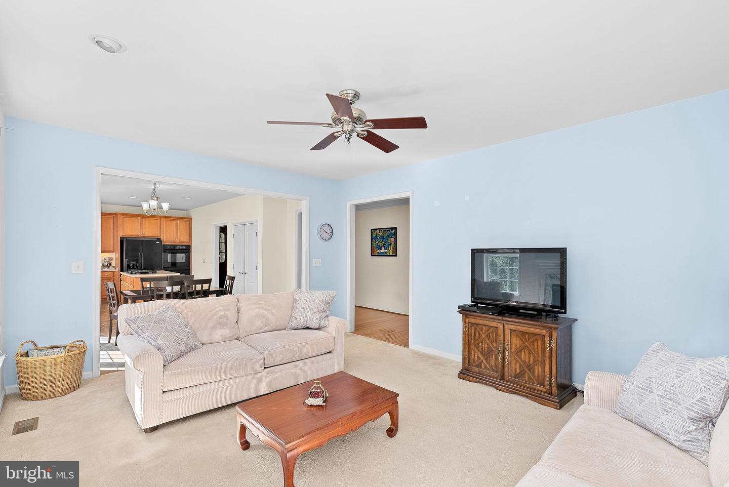 22034 STONE HOLLOW DR, BROADLANDS, Virginia 20148, 5 Bedrooms Bedrooms, ,3 BathroomsBathrooms,Residential,For sale,22034 STONE HOLLOW DR,VALO2092916 MLS # VALO2092916