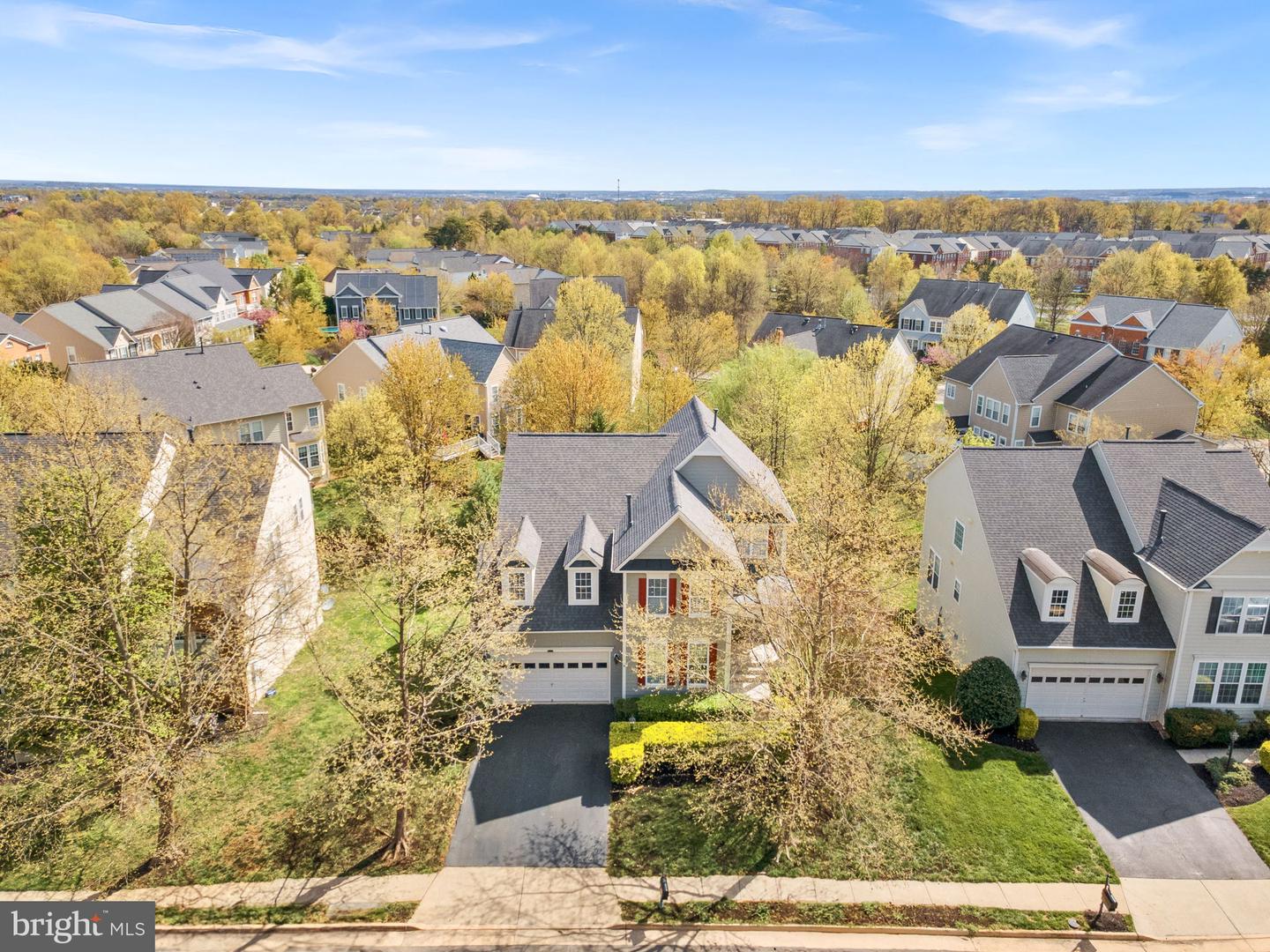 22034 STONE HOLLOW DR, BROADLANDS, Virginia 20148, 5 Bedrooms Bedrooms, ,3 BathroomsBathrooms,Residential,For sale,22034 STONE HOLLOW DR,VALO2092916 MLS # VALO2092916