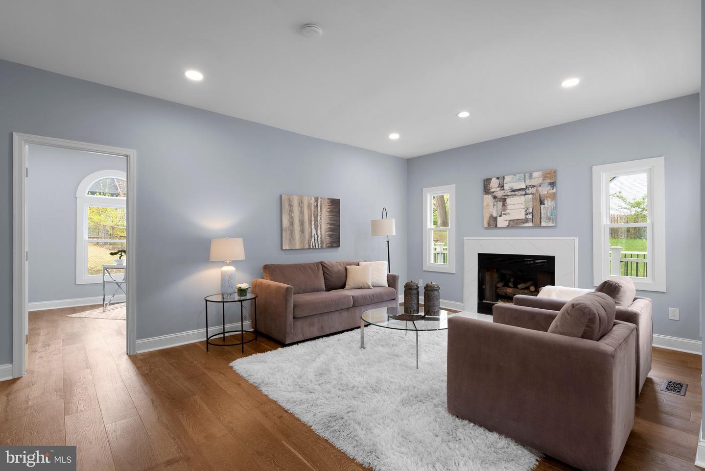 2924 HUNTER RD, FAIRFAX, Virginia 22031, 5 Bedrooms Bedrooms, ,4 BathroomsBathrooms,Residential,For sale,2924 HUNTER RD,VAFX2232024 MLS # VAFX2232024