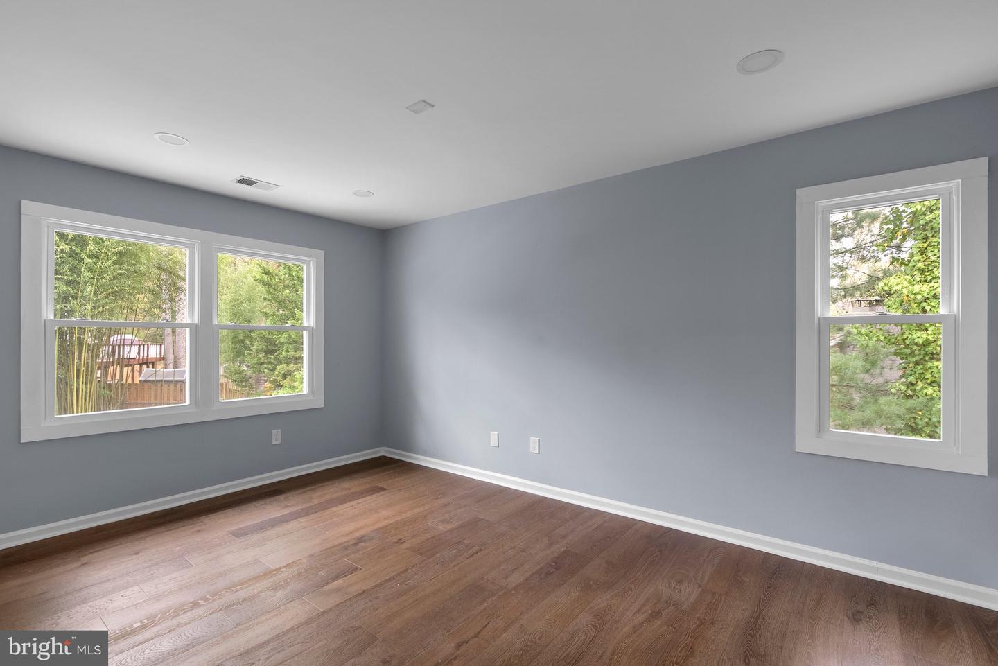 2924 HUNTER RD, FAIRFAX, Virginia 22031, 5 Bedrooms Bedrooms, ,4 BathroomsBathrooms,Residential,For sale,2924 HUNTER RD,VAFX2232024 MLS # VAFX2232024