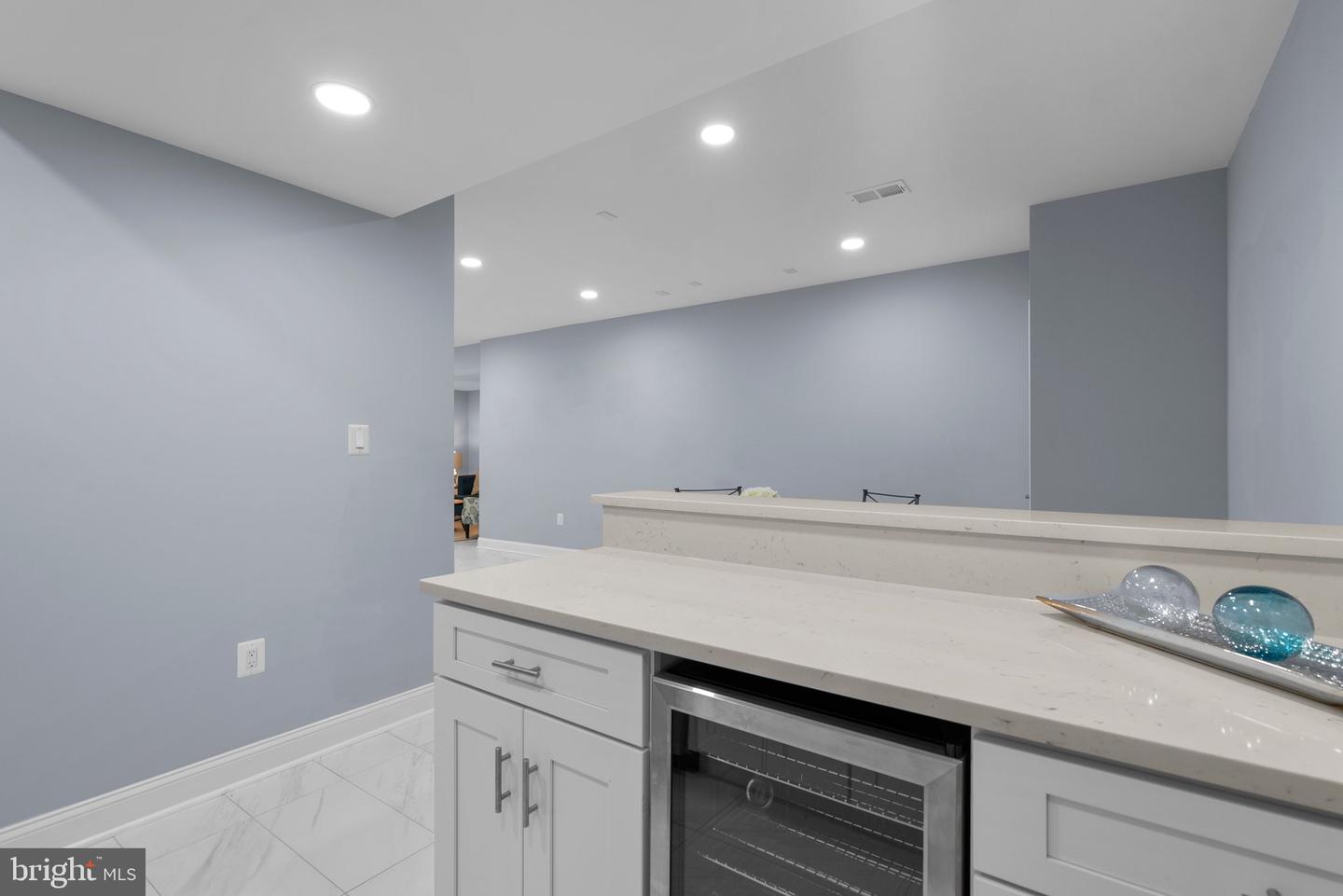 2924 HUNTER RD, FAIRFAX, Virginia 22031, 5 Bedrooms Bedrooms, ,4 BathroomsBathrooms,Residential,For sale,2924 HUNTER RD,VAFX2232024 MLS # VAFX2232024