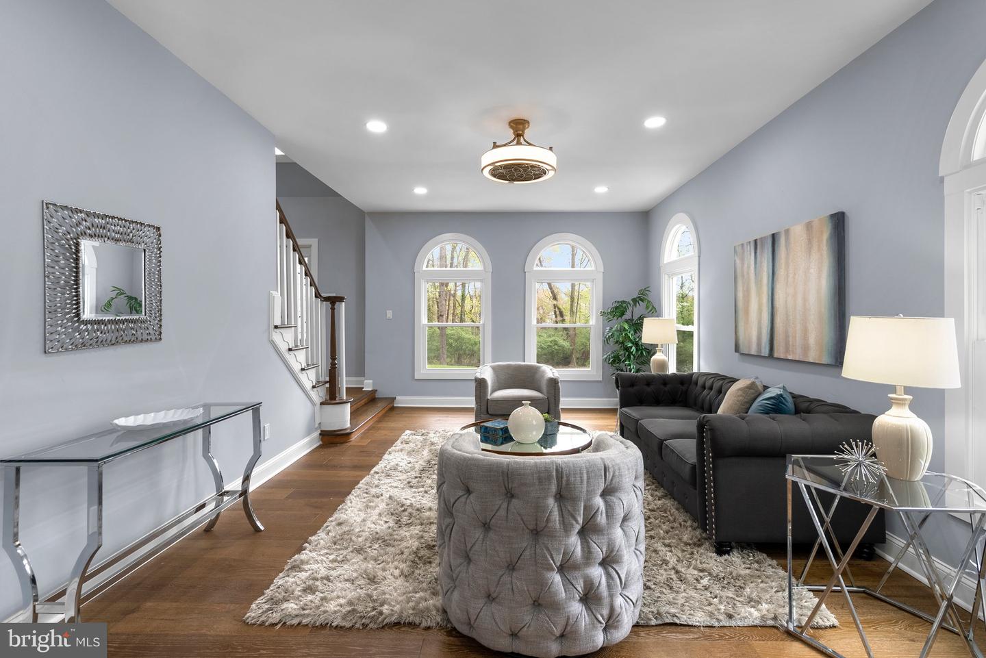 2924 HUNTER RD, FAIRFAX, Virginia 22031, 5 Bedrooms Bedrooms, ,4 BathroomsBathrooms,Residential,For sale,2924 HUNTER RD,VAFX2232024 MLS # VAFX2232024