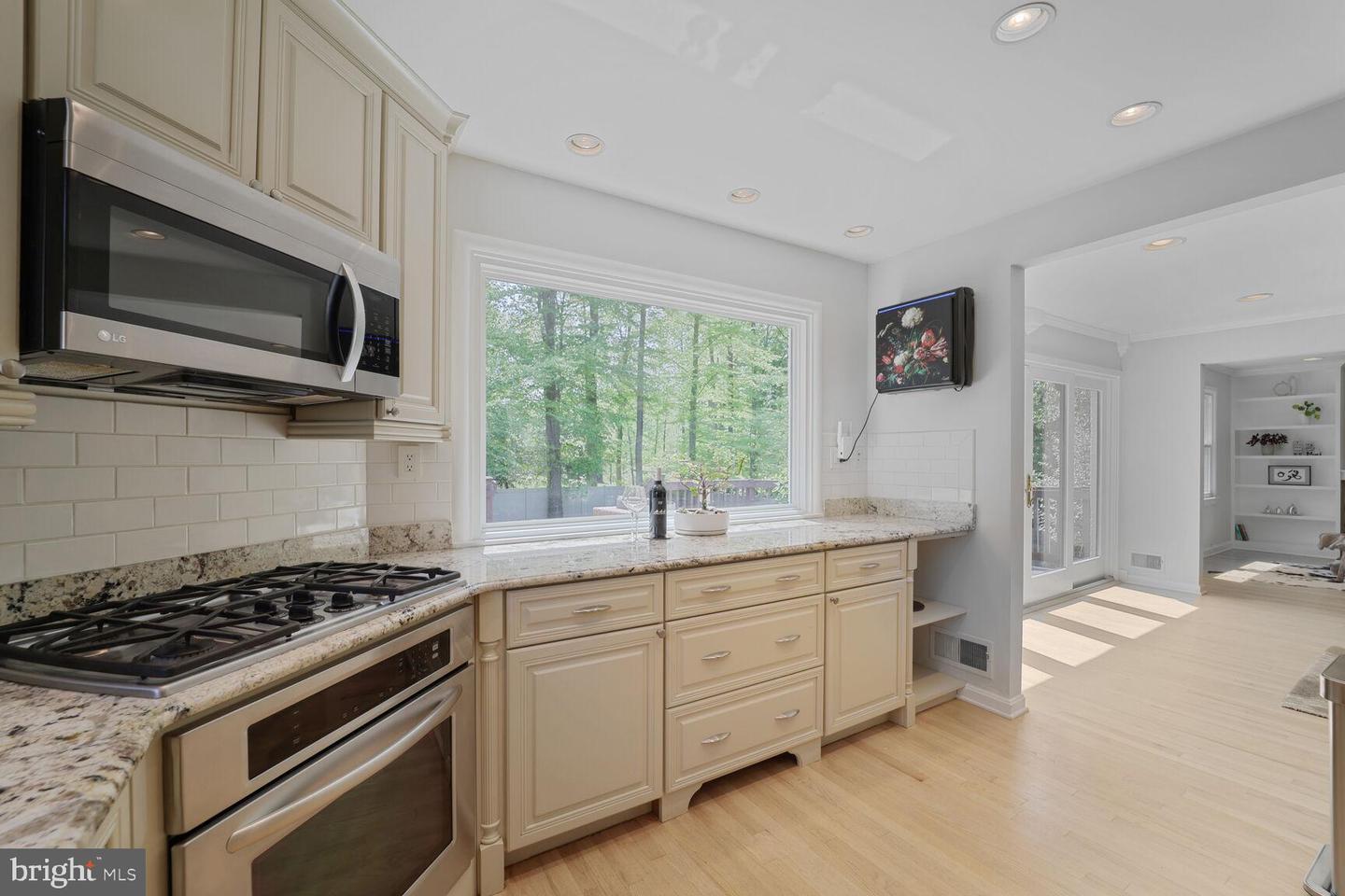 6219 BEACHWAY DR, FALLS CHURCH, Virginia 22041, 3 Bedrooms Bedrooms, ,2 BathroomsBathrooms,Residential,For sale,6219 BEACHWAY DR,VAFX2232028 MLS # VAFX2232028