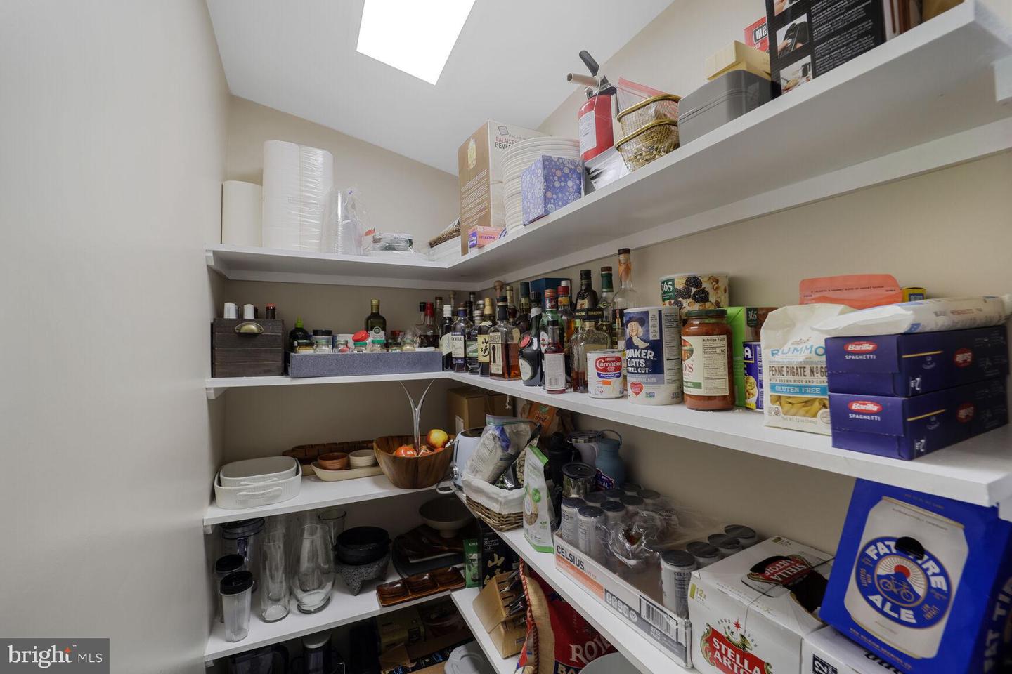 6219 BEACHWAY DR, FALLS CHURCH, Virginia 22041, 3 Bedrooms Bedrooms, ,2 BathroomsBathrooms,Residential,For sale,6219 BEACHWAY DR,VAFX2232028 MLS # VAFX2232028