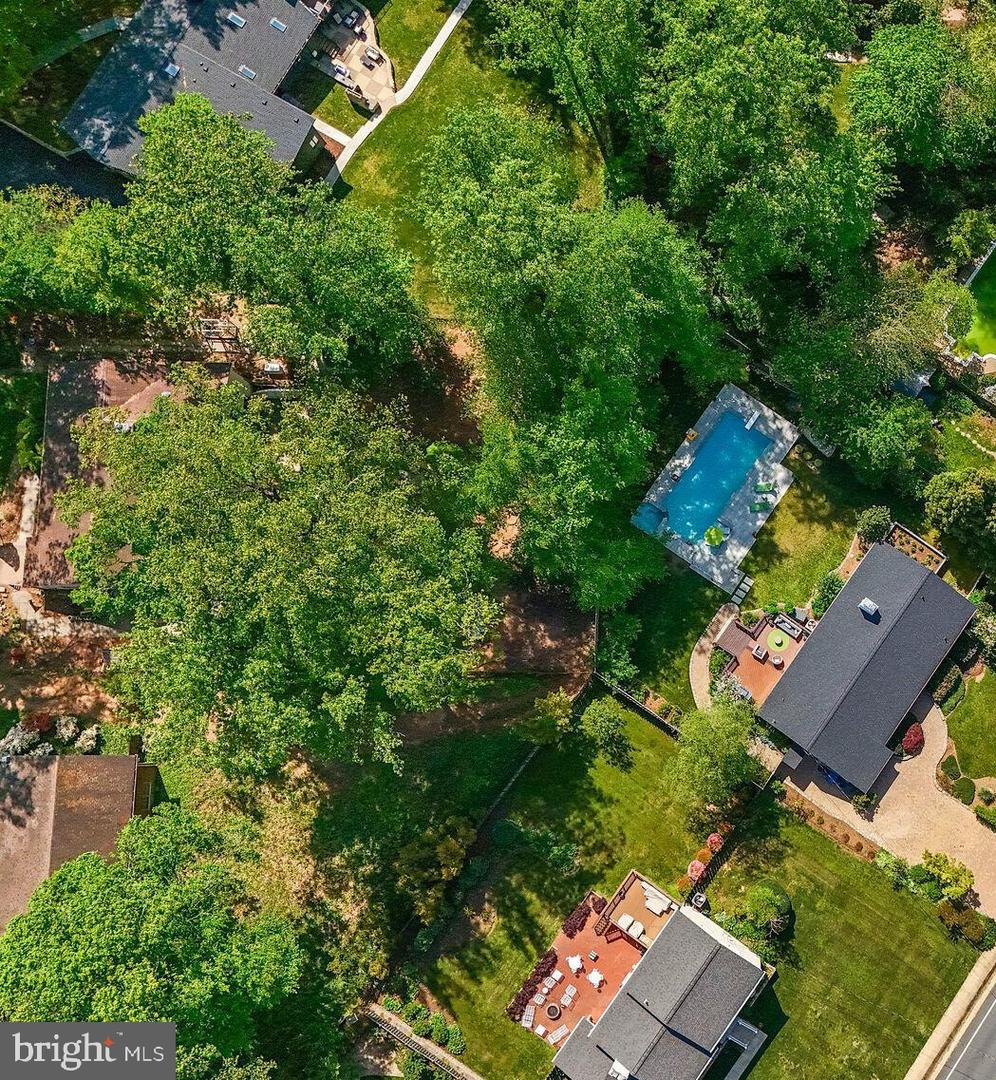6219 BEACHWAY DR, FALLS CHURCH, Virginia 22041, 3 Bedrooms Bedrooms, ,2 BathroomsBathrooms,Residential,For sale,6219 BEACHWAY DR,VAFX2232028 MLS # VAFX2232028