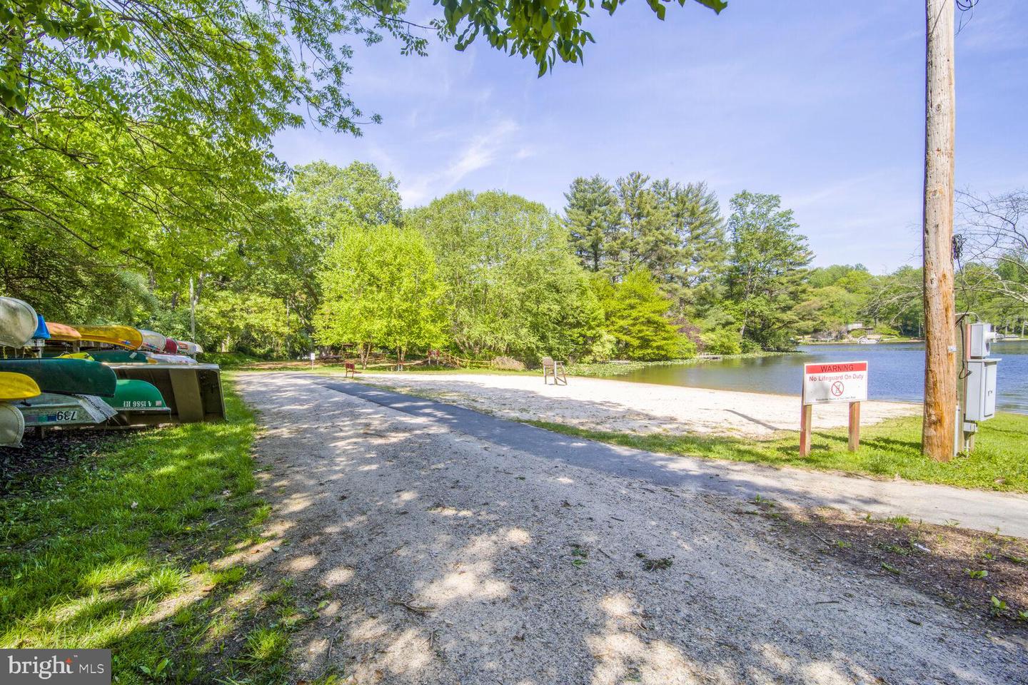 6219 BEACHWAY DR, FALLS CHURCH, Virginia 22041, 3 Bedrooms Bedrooms, ,2 BathroomsBathrooms,Residential,For sale,6219 BEACHWAY DR,VAFX2232028 MLS # VAFX2232028