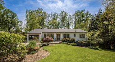 6219 BEACHWAY DR, FALLS CHURCH, Virginia 22041, 3 Bedrooms Bedrooms, ,2 BathroomsBathrooms,Residential,For sale,6219 BEACHWAY DR,VAFX2232028 MLS # VAFX2232028