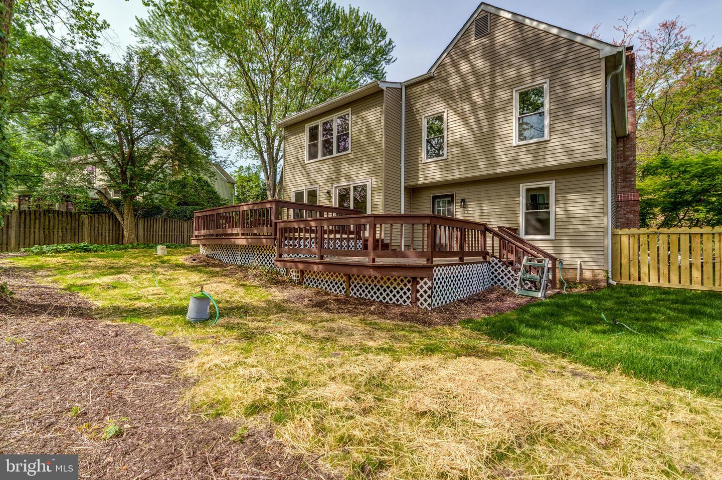 5275 DUNLEIGH DR, BURKE, Virginia 22015, 5 Bedrooms Bedrooms, ,3 BathroomsBathrooms,Residential,For sale,5275 DUNLEIGH DR,VAFX2232118 MLS # VAFX2232118