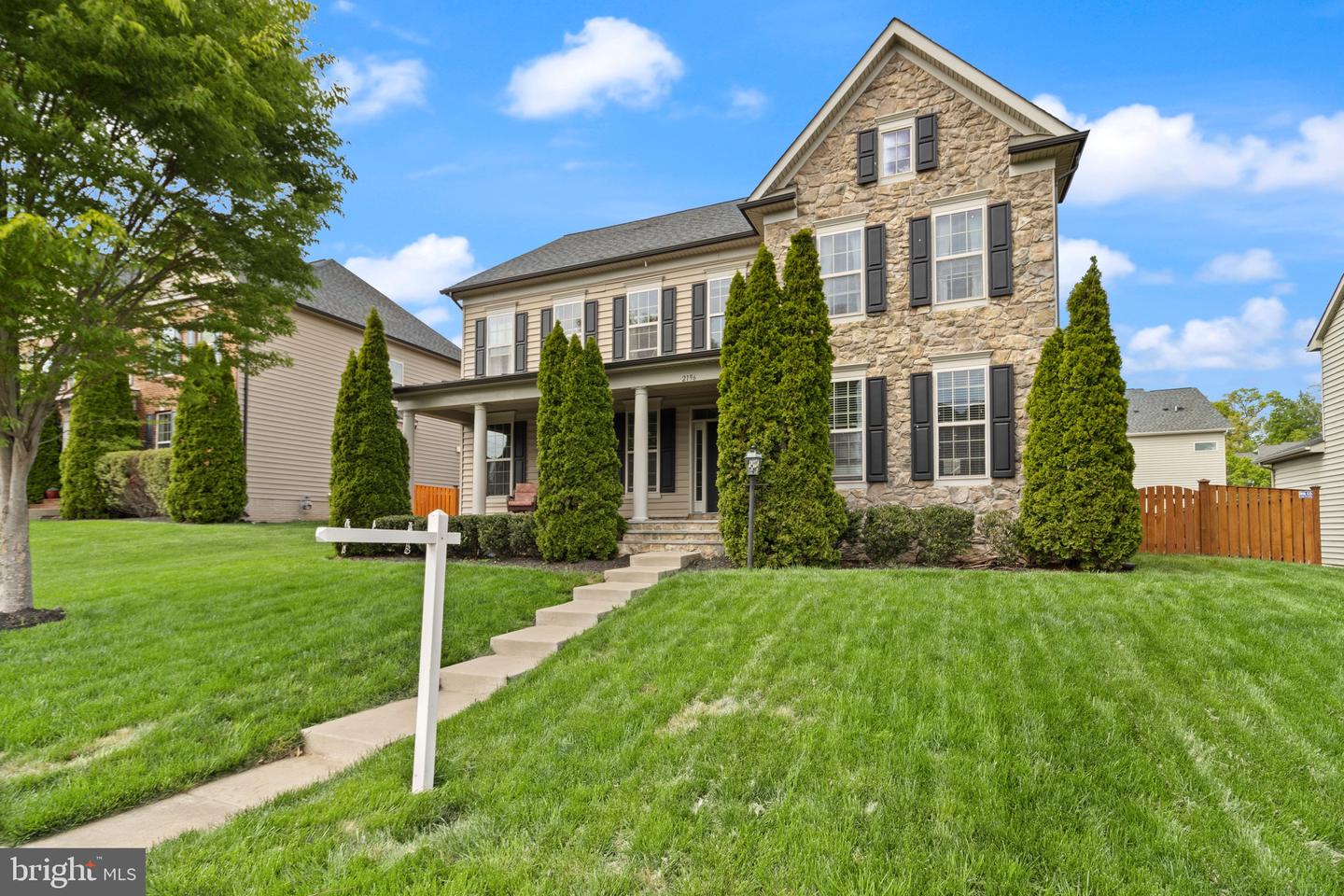 2196 PORT POTOMAC AVE, WOODBRIDGE, Virginia 22191, 4 Bedrooms Bedrooms, 5 Rooms Rooms,3 BathroomsBathrooms,Residential,For sale,2196 PORT POTOMAC AVE,VAPW2091248 MLS # VAPW2091248