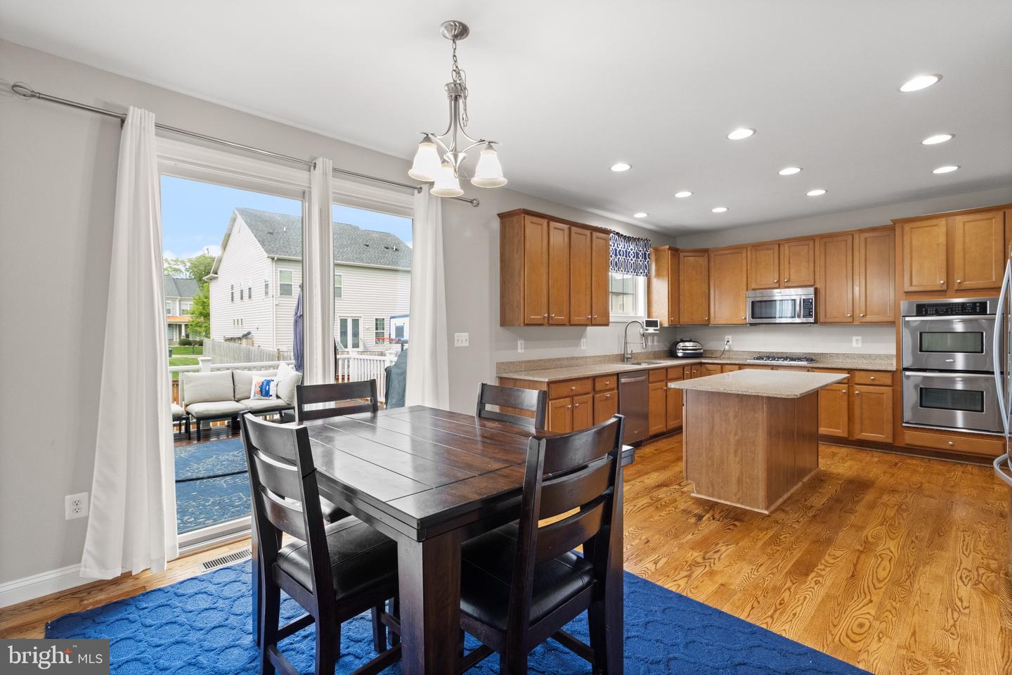 2196 PORT POTOMAC AVE, WOODBRIDGE, Virginia 22191, 4 Bedrooms Bedrooms, 5 Rooms Rooms,3 BathroomsBathrooms,Residential,For sale,2196 PORT POTOMAC AVE,VAPW2091248 MLS # VAPW2091248