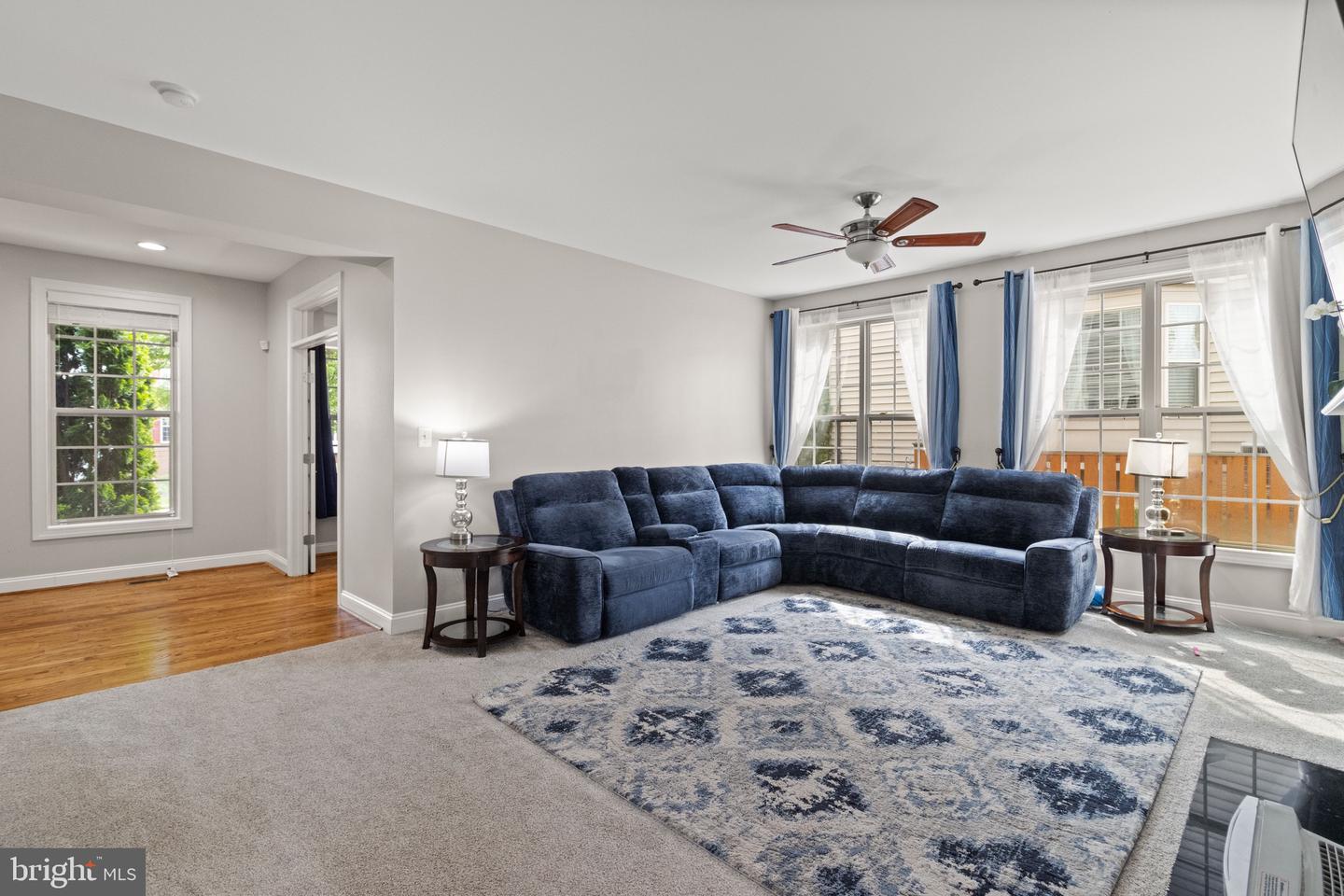 2196 PORT POTOMAC AVE, WOODBRIDGE, Virginia 22191, 4 Bedrooms Bedrooms, 5 Rooms Rooms,3 BathroomsBathrooms,Residential,For sale,2196 PORT POTOMAC AVE,VAPW2091248 MLS # VAPW2091248